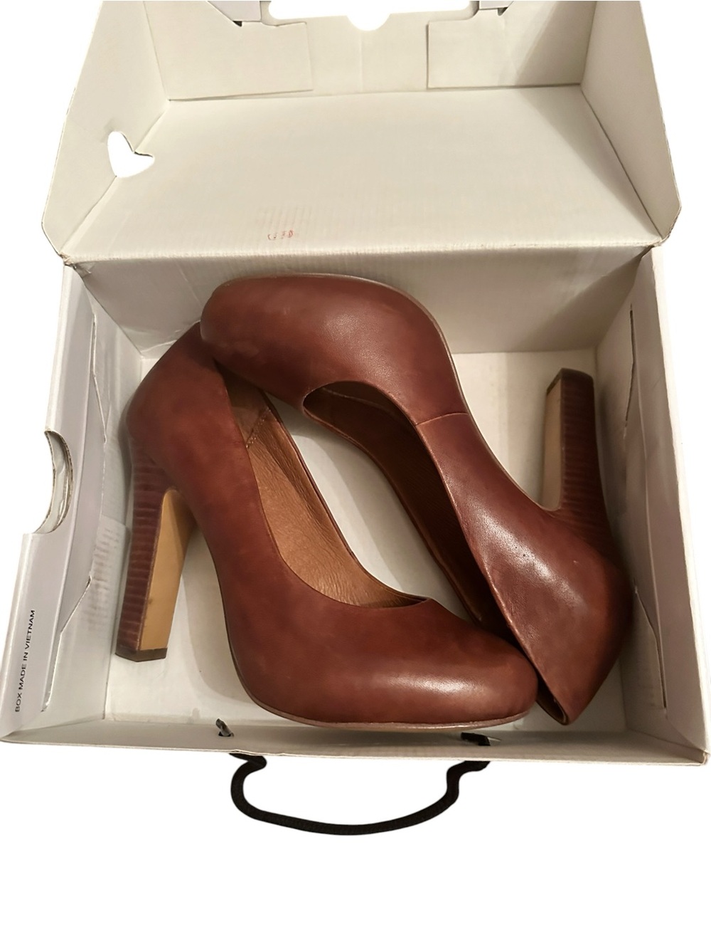 Women’s Aldo Classic Brown Leather High Heel Pumps Size 9